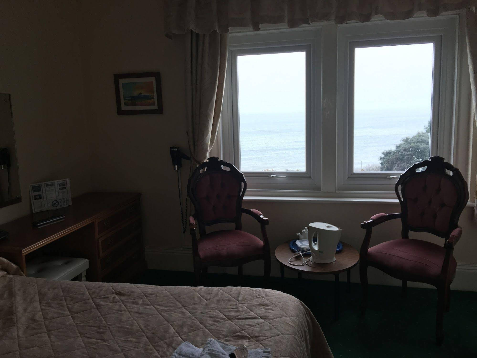 Hotel Riviera By The Sea بورنماوث المظهر الخارجي الصورة